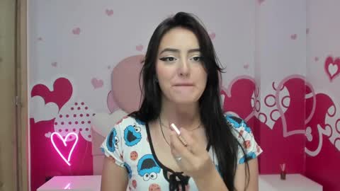 Camila  online show from December 2024 11:21:01 AM