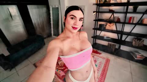 Snapshot of camilaryan chatting on July 2026 06:47:02 AM X IGcamiryan01 online show from July 2026 06:47:02 AM