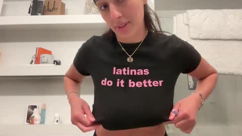 camiliakxoxo online show from February 2025 04:07:01 AM