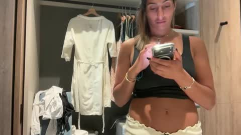 Snapshot of camiliakxoxo chatting on March 2026 02:50:01 PM camiliakxoxo online show from March 2026 02:50:01 PM