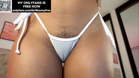 Snapshot of camilitasu chatting on January 2025 02:01:01 AM Brit online show from January 2025 02:01:01 AM