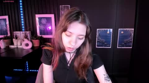 Camilla online show from April 2026 06:19:01 AM