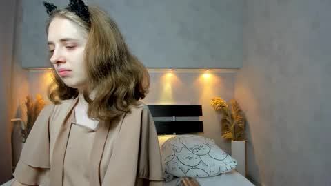 Camilla online show from September 2025 12:12:01 AM