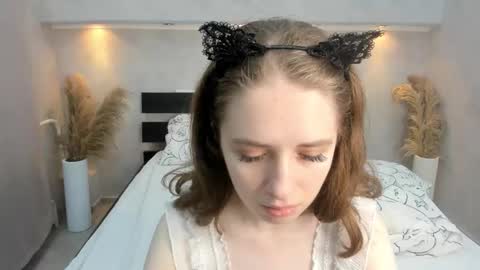 Camilla online show from October 2025 01:17:02 AM