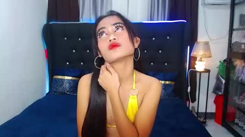 Snapshot of camilla_morena chatting on February 2025 06:28:01 AM camilla_morena online show from February 2025 06:28:01 AM