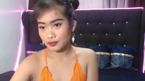 Snapshot of camilla_morena chatting on September 2025 03:41:01 AM camilla_morena online show from September 2025 03:41:01 AM