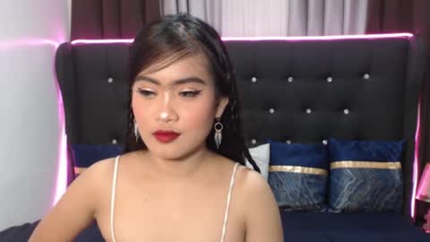 Snapshot of camilla_morena chatting on October 2025 05:10:01 AM camilla_morena online show from October 2025 05:10:01 AM