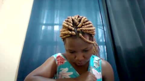 camillah_sweet online show from February 2026 07:29:02 AM