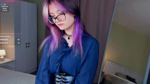 Emily online show from April 2026 02:40:01 PM