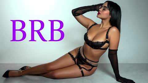 Snapshot of camille_lynn chatting on February 2025 06:04:01 AM Camille Lynn online show from February 2025 06:04:01 AM