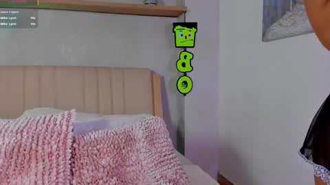 Snapshot of camille_lynn chatting on November 2025 12:45:02 AM Camille Lynn online show from November 2025 12:45:02 AM