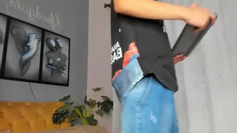 Camillo Virgil online show from November 2025 11:10:01 AM