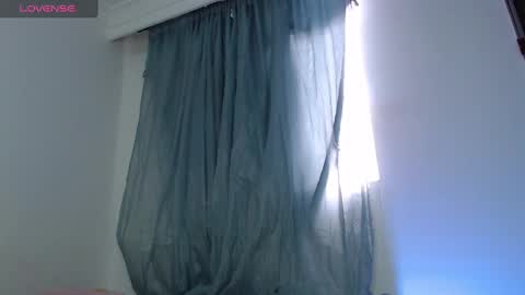 camilo_contre21 online show from December 2024 09:31:01 PM