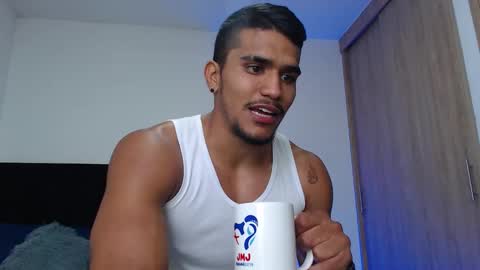 camilo_contre21 online show from February 2026 07:04:01 PM