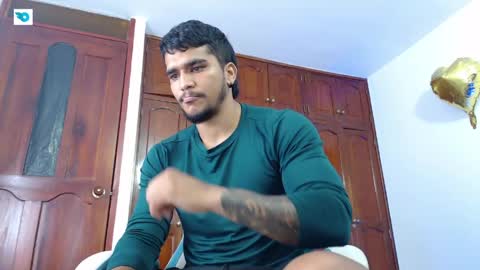 camilo_contre21 online show from May 2026 11:35:01 PM