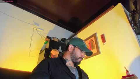 Snapshot of camilomayer chatting on November 2025 02:34:02 PM Camilo online show from November 2025 02:34:02 PM