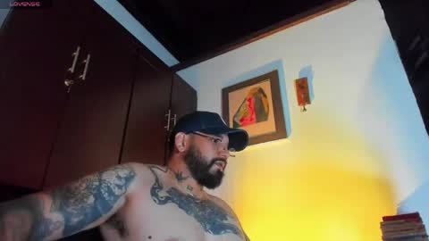 Snapshot of camilomayer chatting on May 2026 03:28:01 PM Camilo online show from May 2026 03:28:01 PM