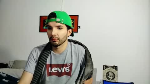 Snapshot of camilosaennz chatting on November 2025 12:05:02 PM camilo online show from November 2025 12:05:02 PM