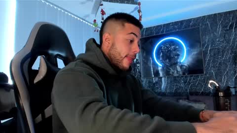 Camilo Watson online show from December 2024 12:34:01 PM