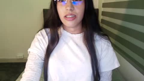 Snapshot of camivelvet chatting on August 2026 08:44:01 PM Camila online show from August 2026 08:44:01 PM