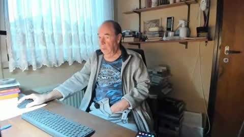 Cammee online show from December 2024 08:00:02 AM