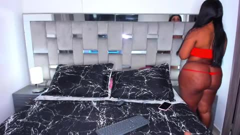 Camila online show from September 2025 10:28:01 AM