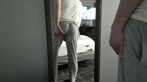 Snapshot of cammyman6900 chatting on March 2026 12:27:02 AM cammyman6900 online show from March 2026 12:27:02 AM