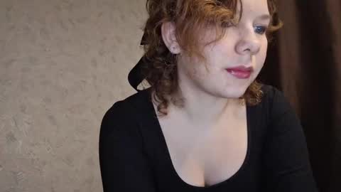 Snapshot of cammyrose_ chatting on October 2025 03:33:02 PM cammyrose_ online show from October 2025 03:33:02 PM