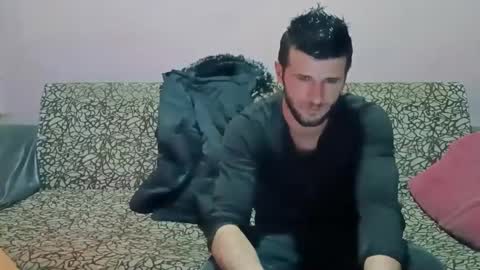 Snapshot of camshow22cm chatting on February 2025 08:29:02 PM FREMAN online show from February 2025 08:29:02 PM