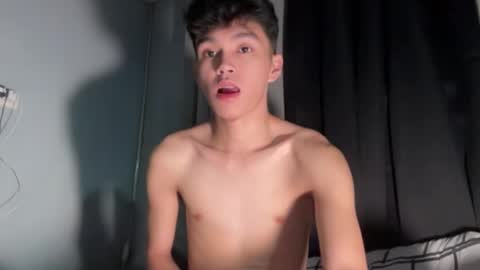 Snapshot of camwithethan chatting on December 2025 02:59:02 PM Ethan online show from December 2025 02:59:02 PM