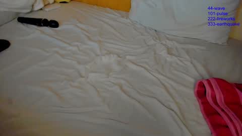 Snapshot of can_i_kiss_you chatting on December 2024 09:28:02 AM DOMINANT by nature SUBMISSIVE by your desire. Lets play online show from December 2024 09:28:02 AM