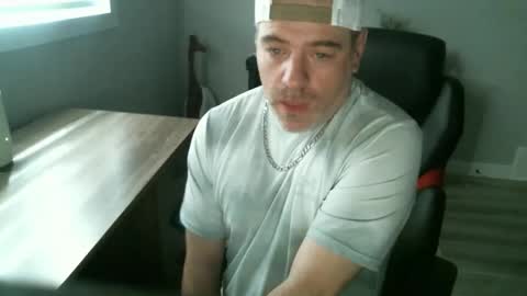 Snapshot of canadianboi6969 chatting on April 2026 05:10:02 PM CanadianBacon6969 online show from April 2026 05:10:02 PM