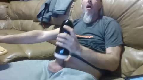 Snapshot of canadianchris1007 chatting on January 2026 11:25:01 PM Chris online show from January 2026 11:25:01 PM