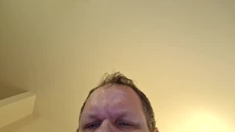 Snapshot of canadienexplosion chatting on December 2024 08:15:01 PM canadienexplosion online show from December 2024 08:15:01 PM