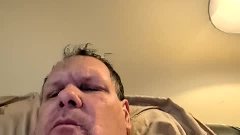 Snapshot of canadienexplosion chatting on October 2025 07:25:01 PM canadienexplosion online show from October 2025 07:25:01 PM