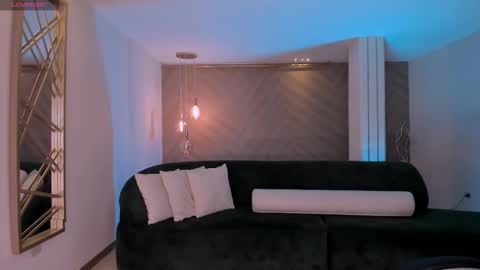  Candanse R  online show from September 2025 08:47:02 PM