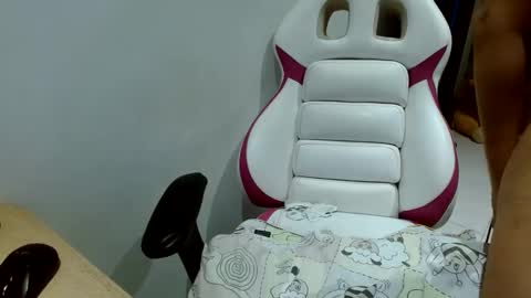 Carolina online show from February 2025 11:42:01 PM