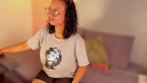 Snapshot of candela_cool chatting on September 2025 12:16:02 PM Candela online show from September 2025 12:16:02 PM