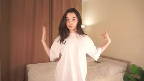 Anita online show from October 2025 02:02:02 PM