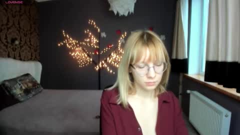 candicahoney online show from February 2026 12:48:02 PM