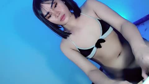 Snapshot of candicebelove1 chatting on January 2025 05:05:02 PM candicebelove1 online show from January 2025 05:05:02 PM