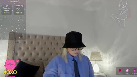 Candie  online show from February 2026 11:48:01 AM