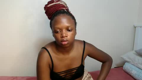 Snapshot of candiemaya chatting on June 2026 09:12:02 AM candiemaya online show from June 2026 09:12:02 AM