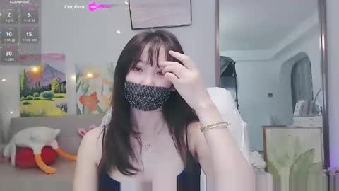 candy8998 online show from April 2026 10:43:02 PM