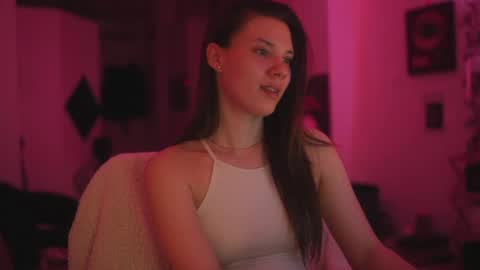 Snapshot of candy__storm chatting on April 2026 01:20:02 AM Candy Storm online show from April 2026 01:20:02 AM