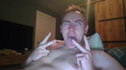 Snapshot of candy_boy_xoxo chatting on December 2025 09:38:01 AM candy_boy_xoxo online show from December 2025 09:38:01 AM