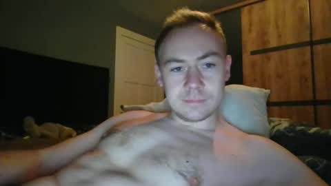 Snapshot of candy_boy_xoxo chatting on February 2026 05:29:01 PM candy_boy_xoxo online show from February 2026 05:29:01 PM