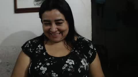 Snapshot of candy_candi chatting on December 2024 03:04:02 AM lucy online show from December 2024 03:04:02 AM