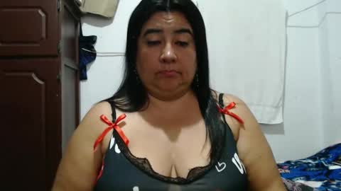 Snapshot of candy_candi chatting on January 2025 03:19:02 AM lucy online show from January 2025 03:19:02 AM