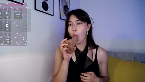   online show from December 2024 09:00:01 PM